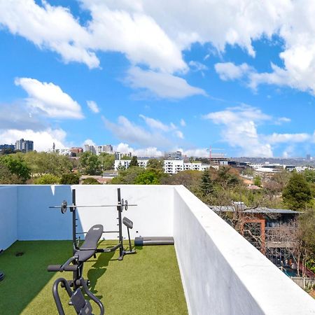 The Monroe Luxury Apartments Johannesburg Exterior photo