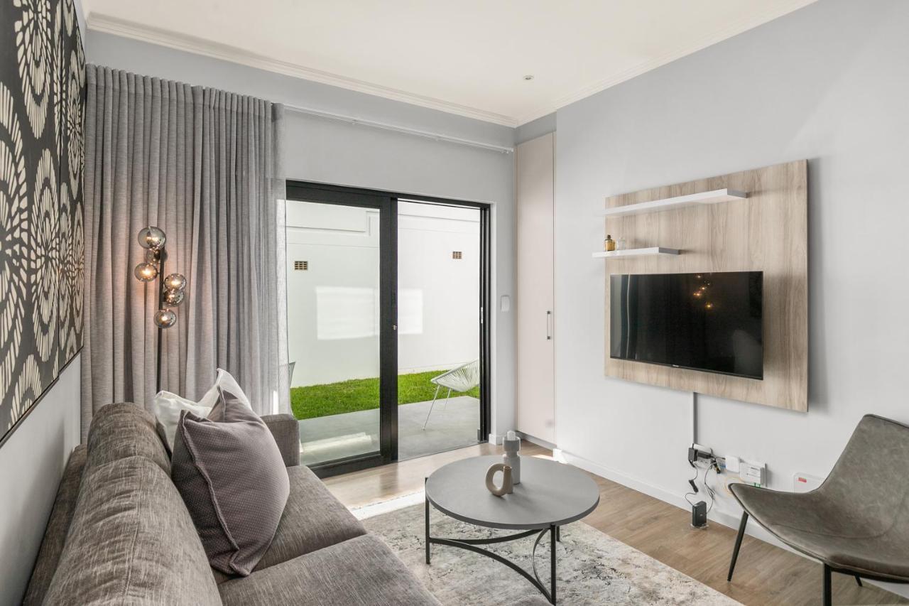 The Monroe Luxury Apartments Johannesburg Exterior photo