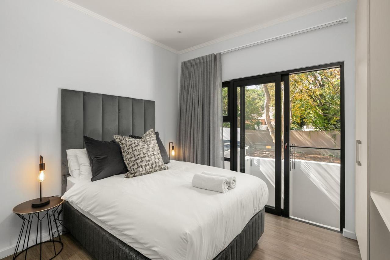 The Monroe Luxury Apartments Johannesburg Exterior photo