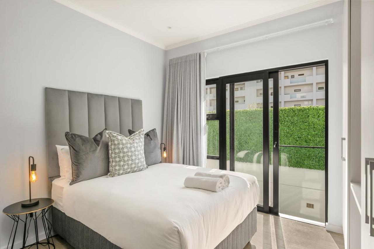 The Monroe Luxury Apartments Johannesburg Exterior photo