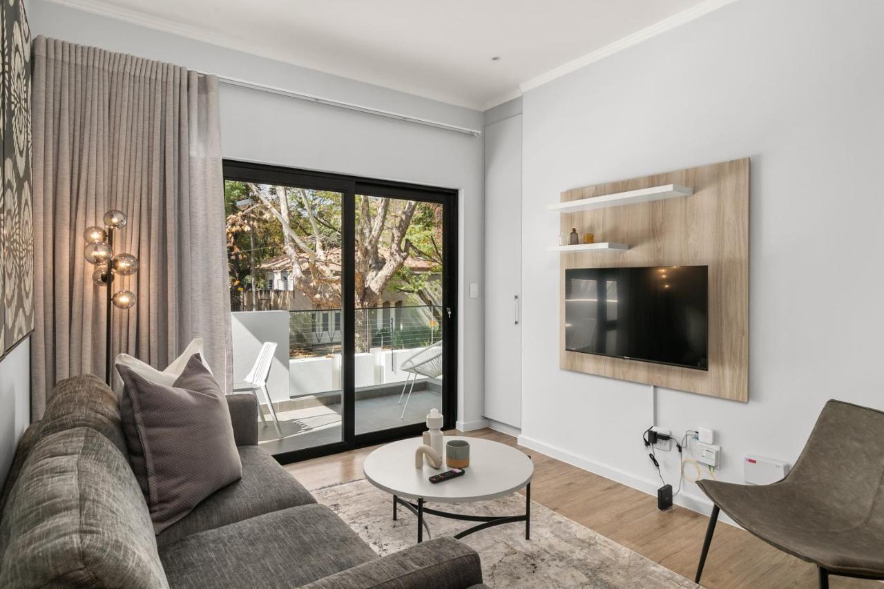 The Monroe Luxury Apartments Johannesburg Exterior photo