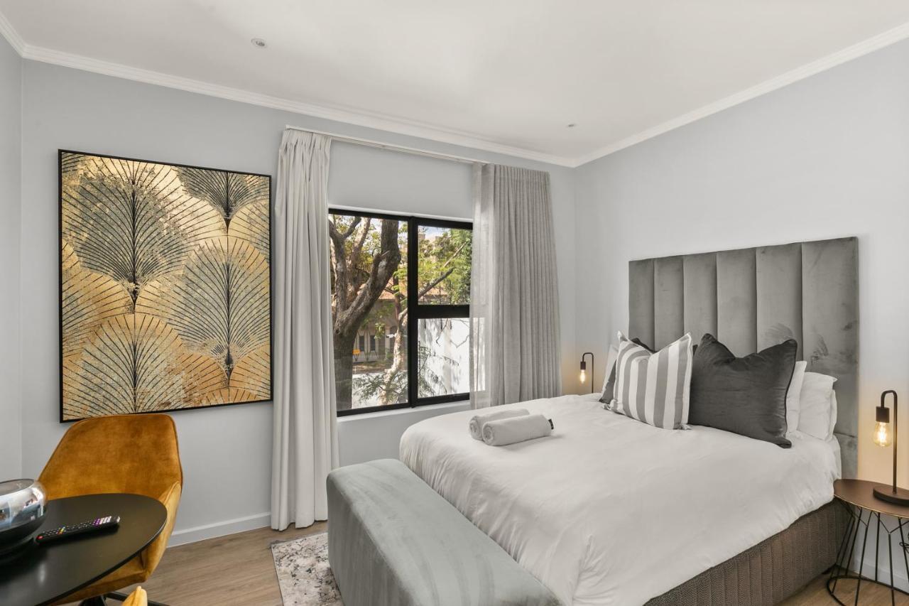 The Monroe Luxury Apartments Johannesburg Exterior photo