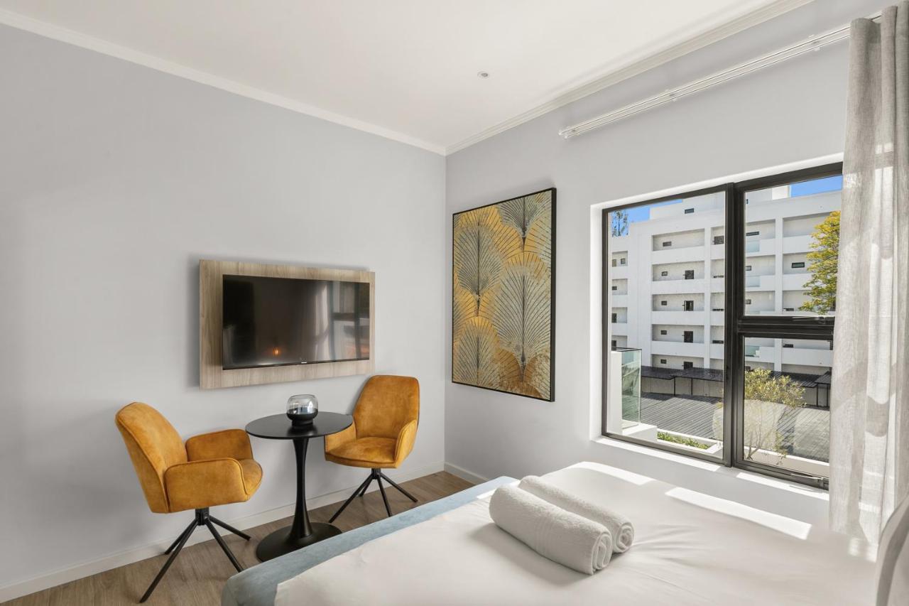 The Monroe Luxury Apartments Johannesburg Exterior photo