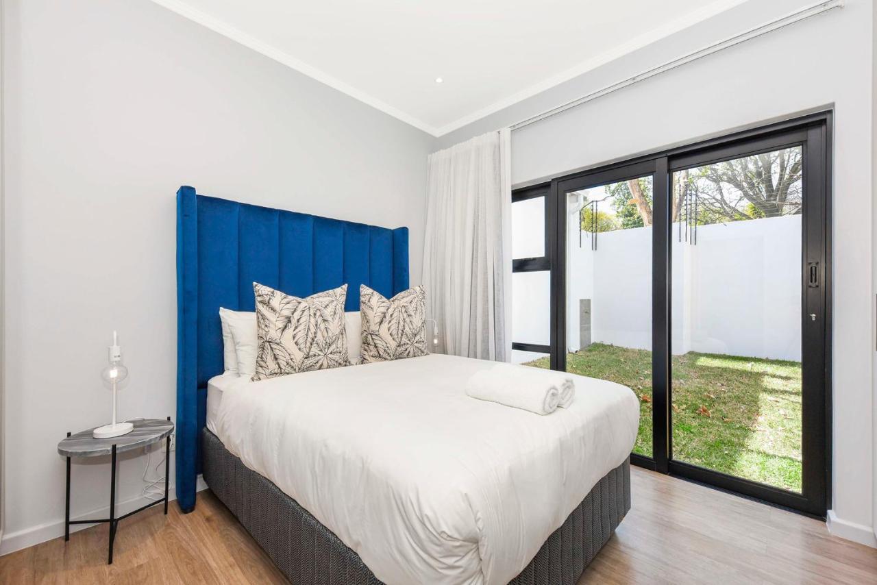 The Monroe Luxury Apartments Johannesburg Exterior photo