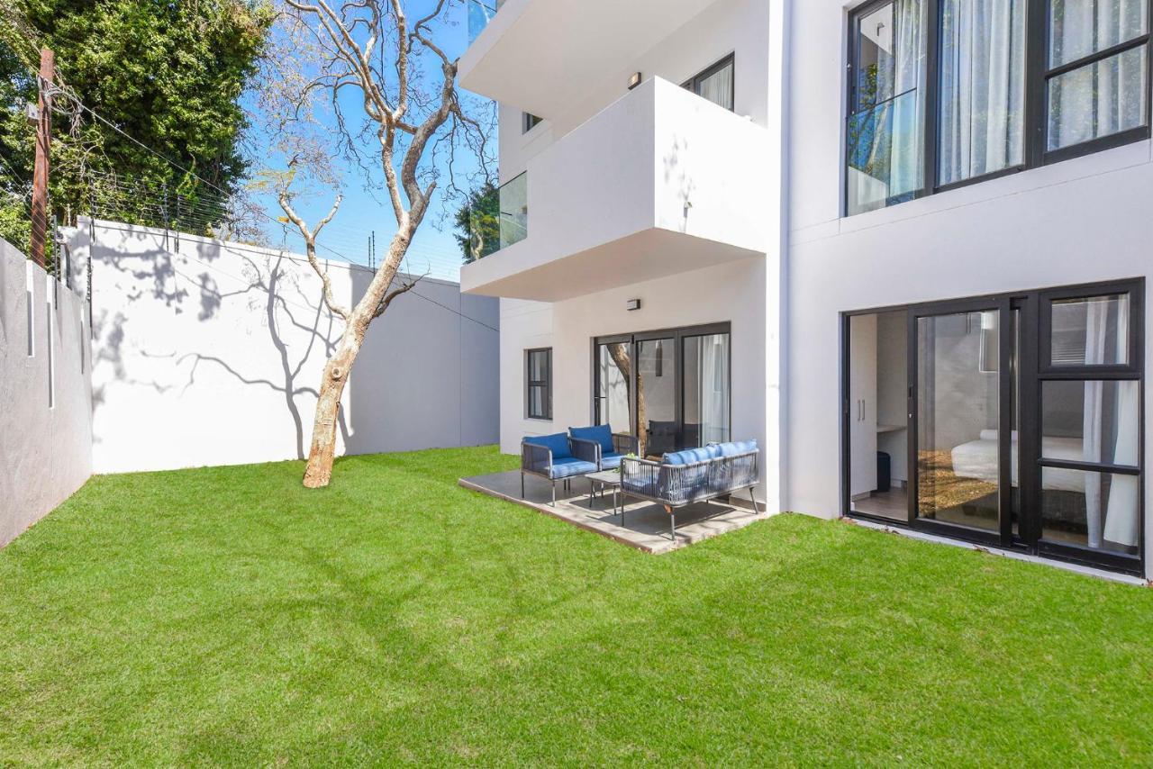 The Monroe Luxury Apartments Johannesburg Exterior photo