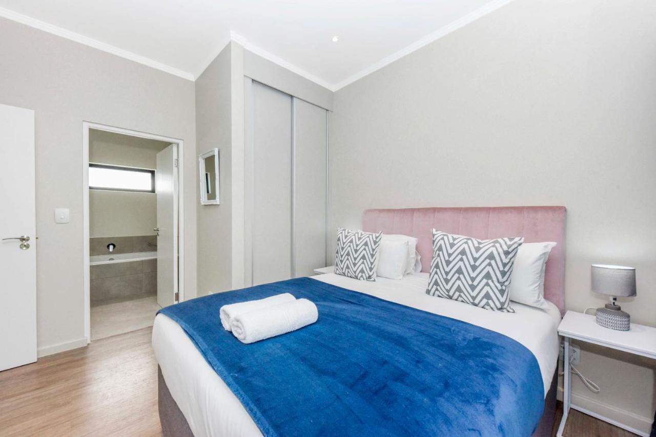 The Monroe Luxury Apartments Johannesburg Exterior photo
