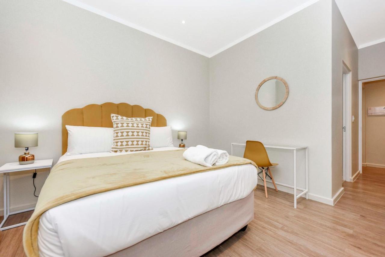 The Monroe Luxury Apartments Johannesburg Exterior photo