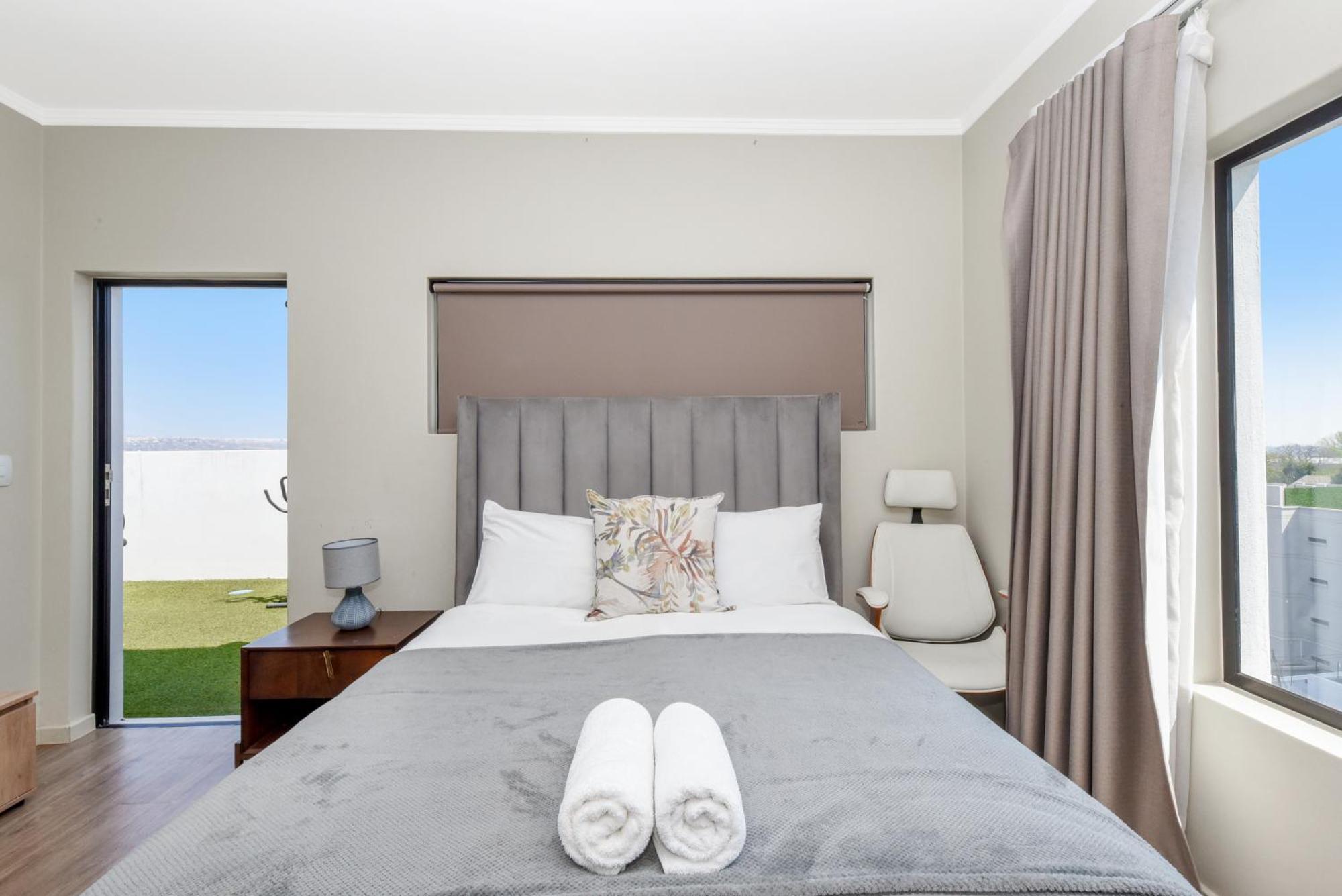 The Monroe Luxury Apartments Johannesburg Exterior photo